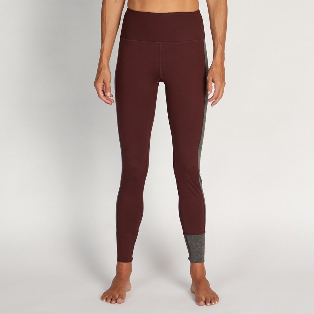 Vuori Women's Asymmetric Block Leggings